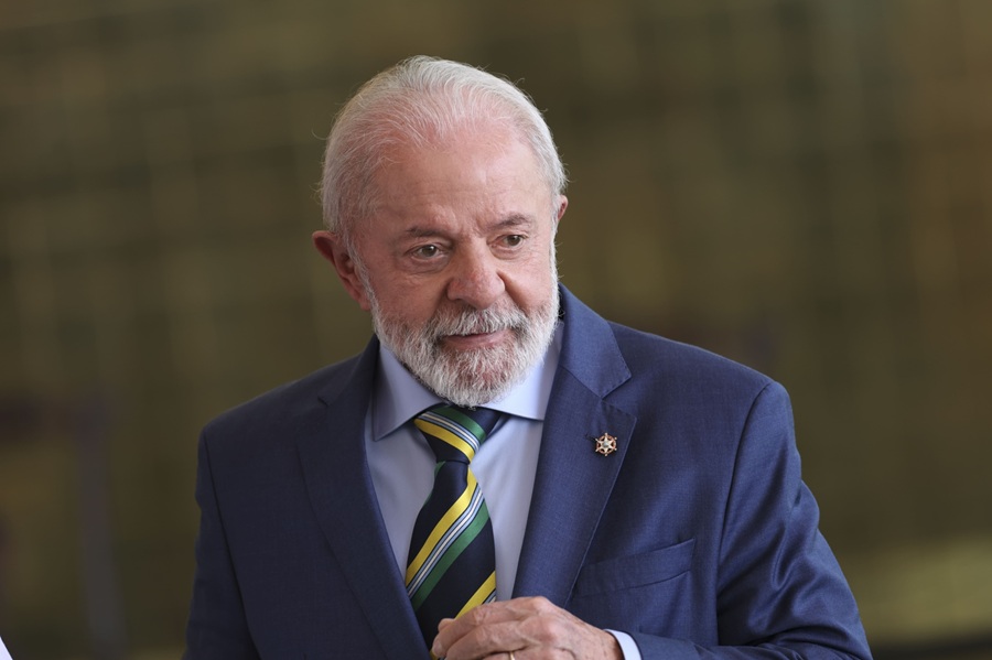 Lula propõe tarifa zero no transporte público aos fins de semana via PEC