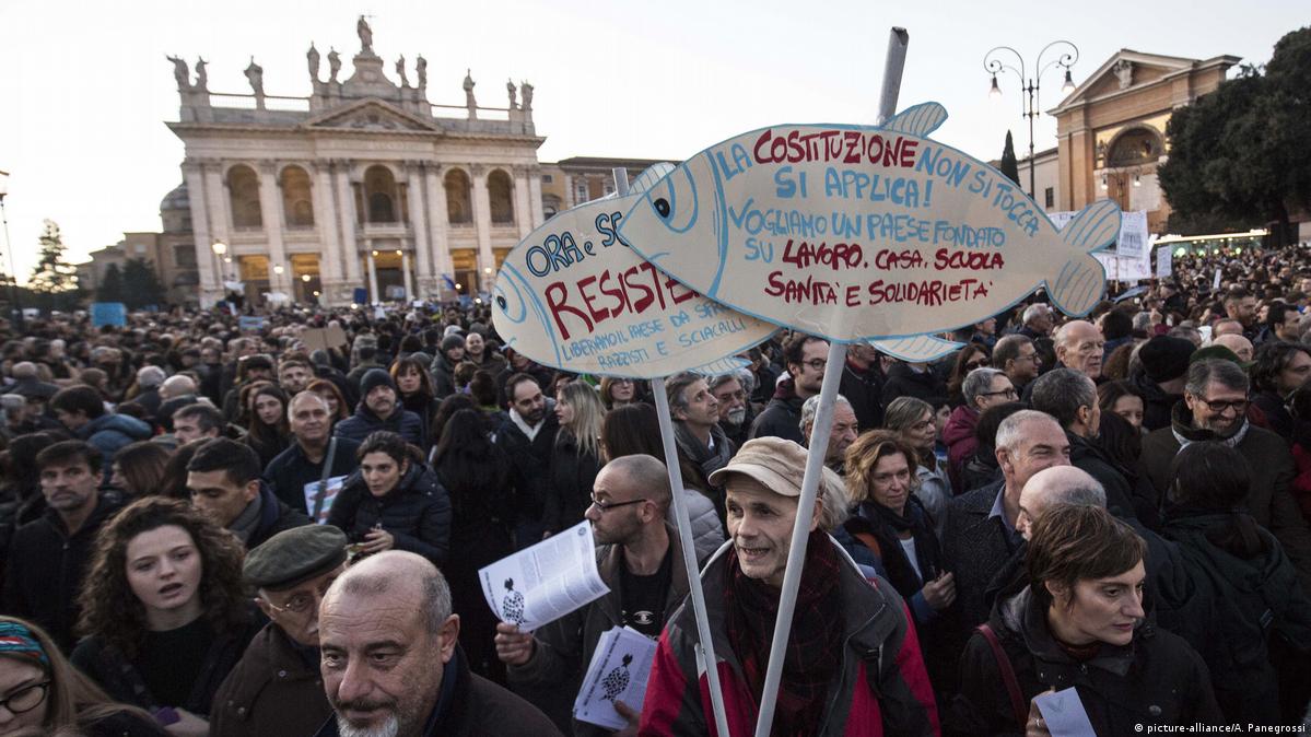 Sanções e conflitos marcam protestos e assaltos pelo país
