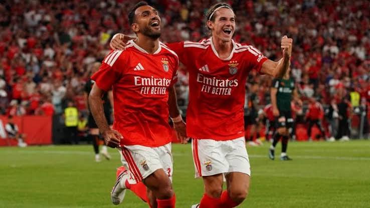 Benfica pratica o melhor futebol da Liga, afirma José Manuel Freitas