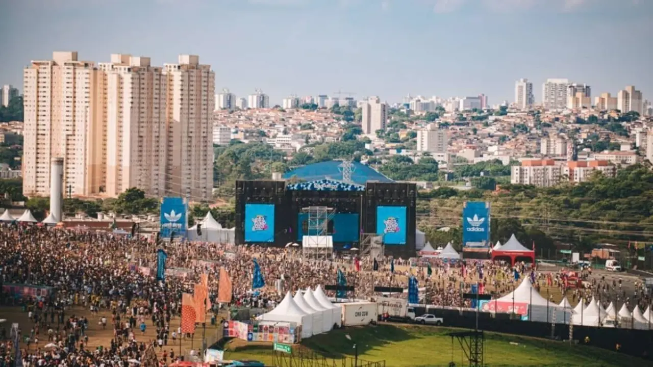 Lollapalooza Brasil 2027 anuncia line-up por dia e início das vendas