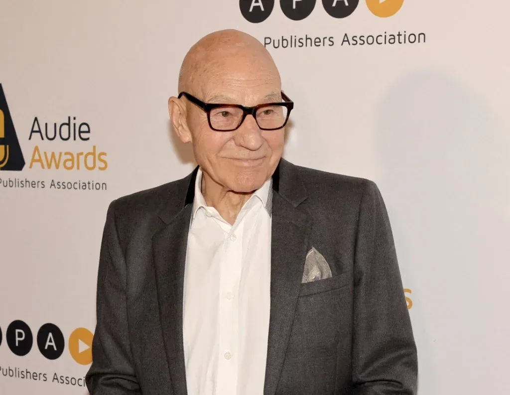 Morre Sir Patrick Stewart, ator de Star Trek e X-Men, aos 86 anos