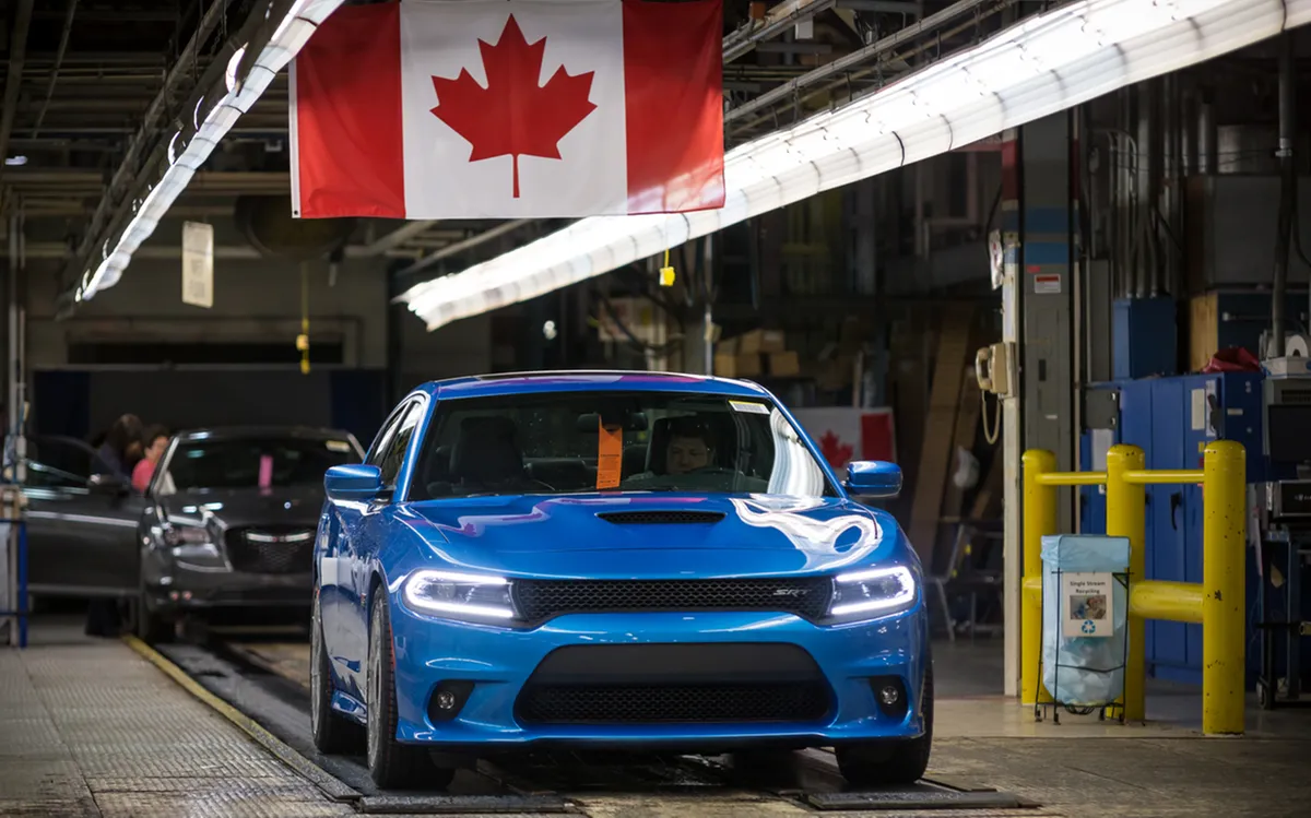 Stellantis enfrenta tensões no Canadá e aposta em carros acessíveis