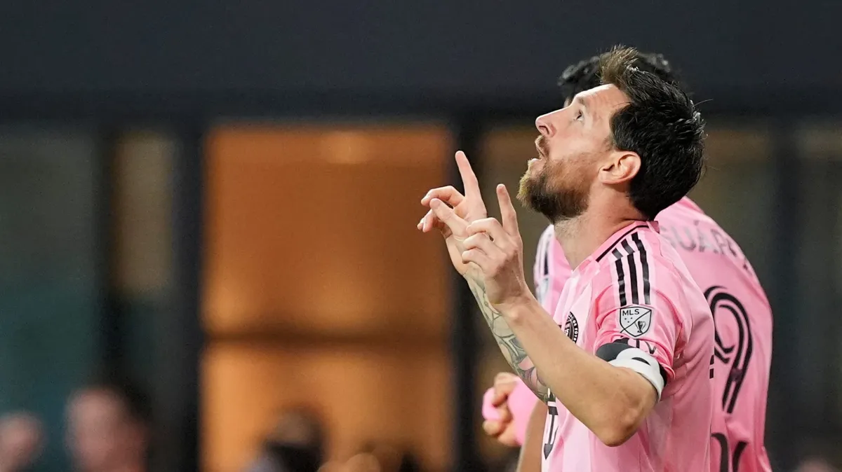 Inter Miami goleia o DC United com brilho de Messi e Suárez na MLS