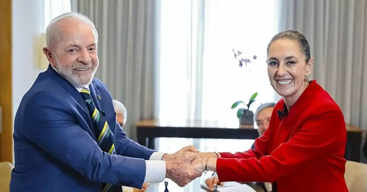 Presidente do México conversa com Lula e celebra vitória histórica