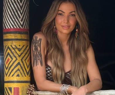 Patrícia Poeta compartilha registros de visita a aldeia indígena em Paraty