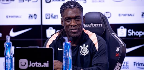 Seedorf não é regularizado e desfalca o Corinthians contra o Vitória