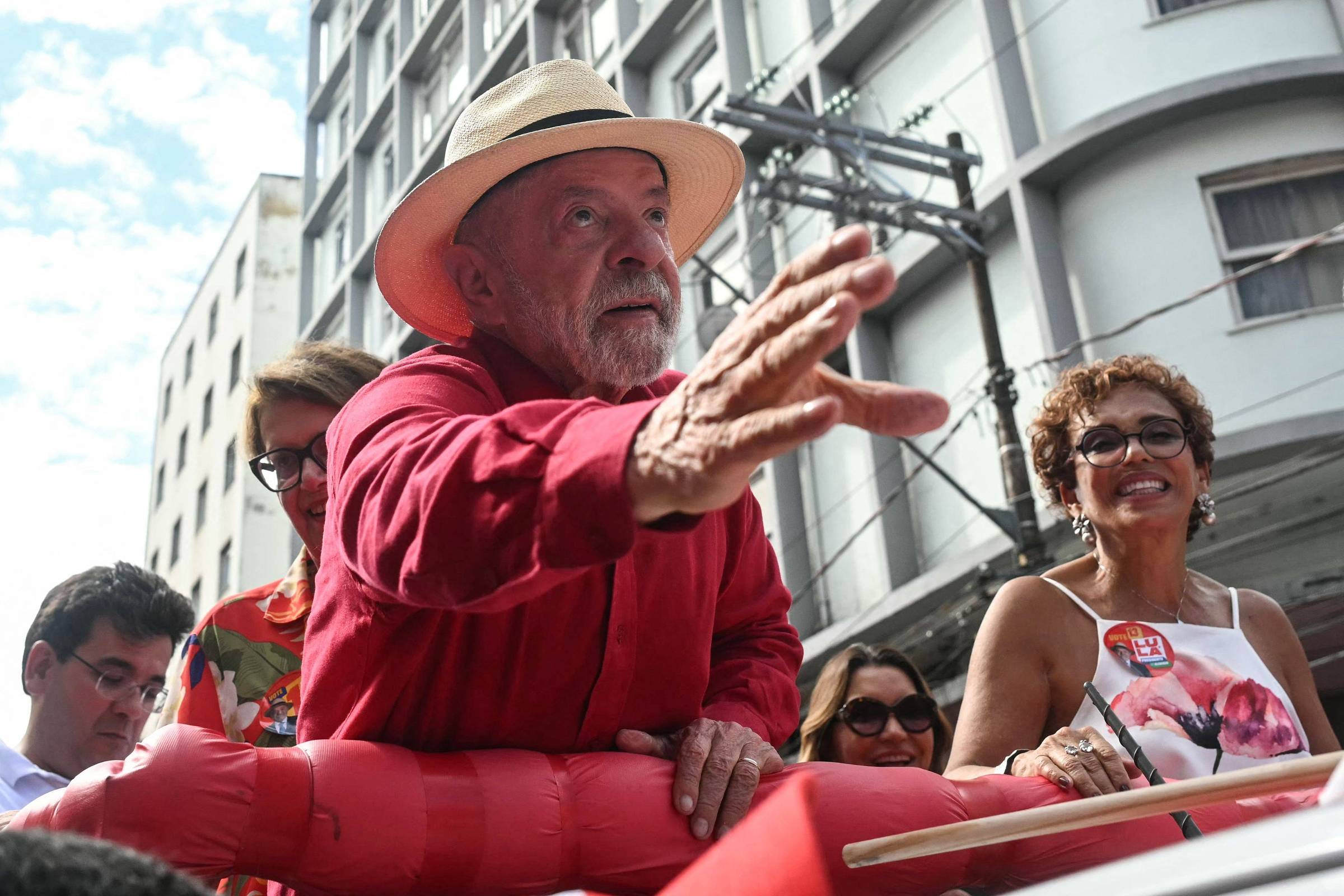 TSE exige que Meta comprove isonomia entre campanhas de Lula e Flávio Bolsonaro
