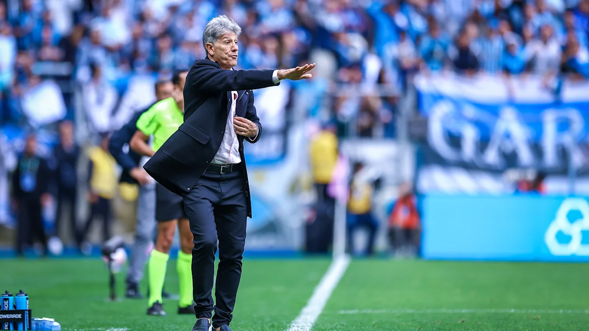 Renato Gaúcho critica planejamento do Grêmio após derrota
