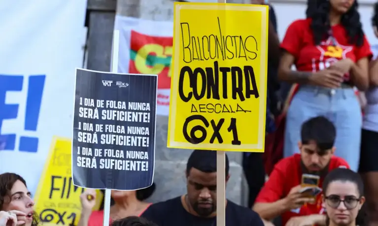 Senado aprova fim da escala 6x1 e estabelece nova jornada semanal