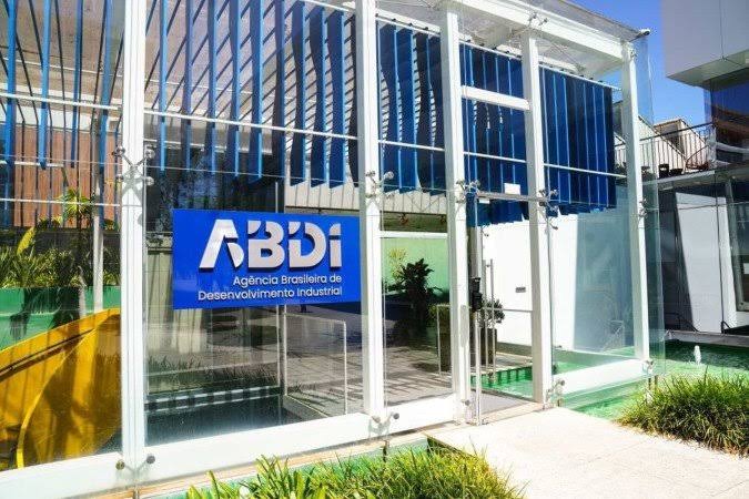 Agência Brasileira de Desenvolvimento Industrial lança edital com 180 vagas