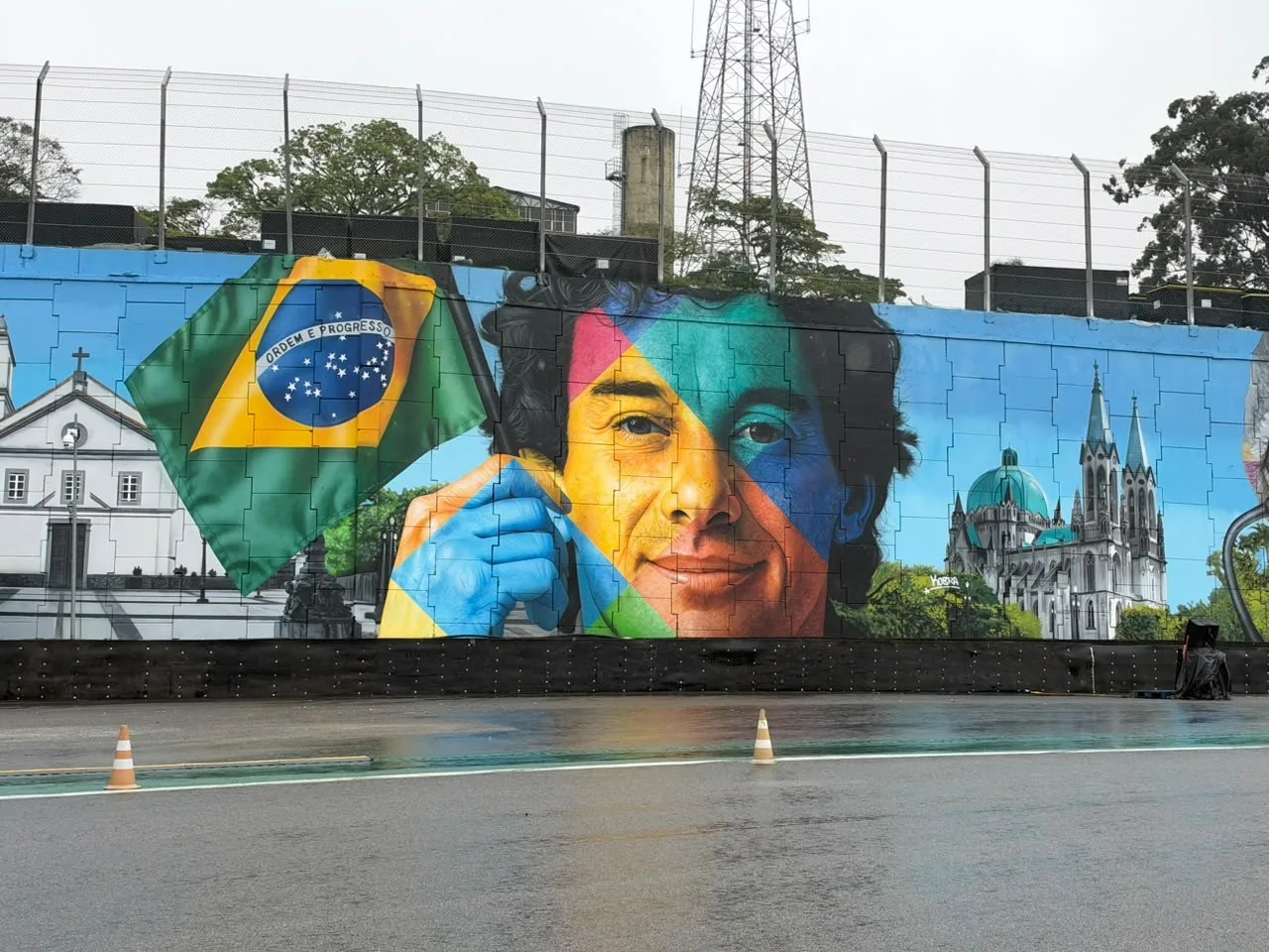 Autódromo de Interlagos ganha mural gigante de Kobra