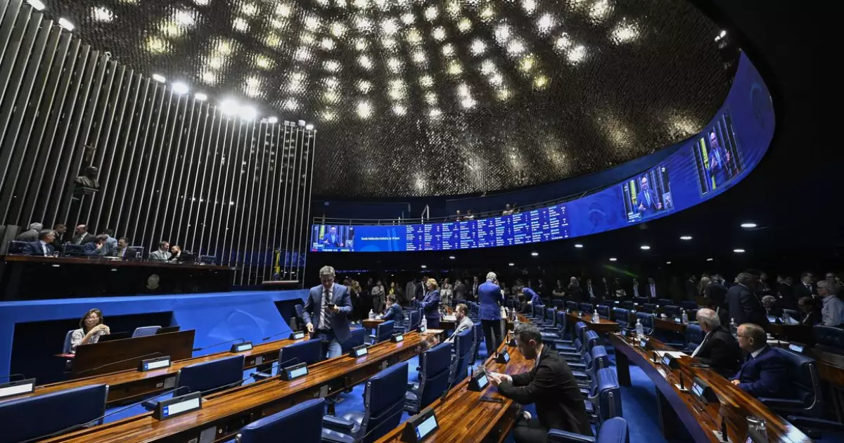 Senado aprova em dois turnos Proposta de Emenda à Constituição para o fim da escala 6x1