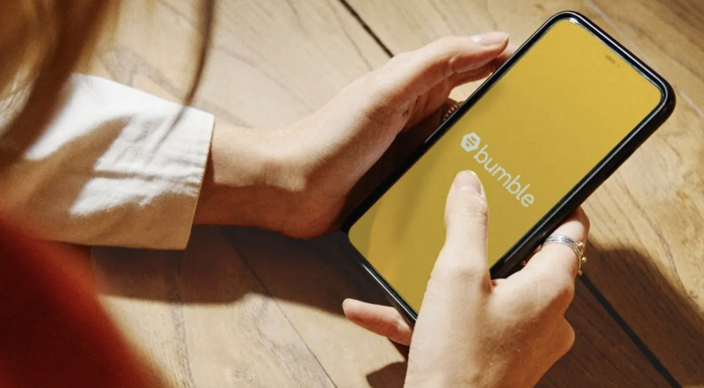 Aplicativo de relacionamentos Bumble é vendido por US$ 1,3 bilhão