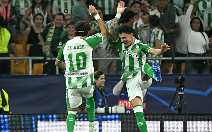 Real Betis vence o Porto por 3 a 2 de virada na Liga dos Campeões