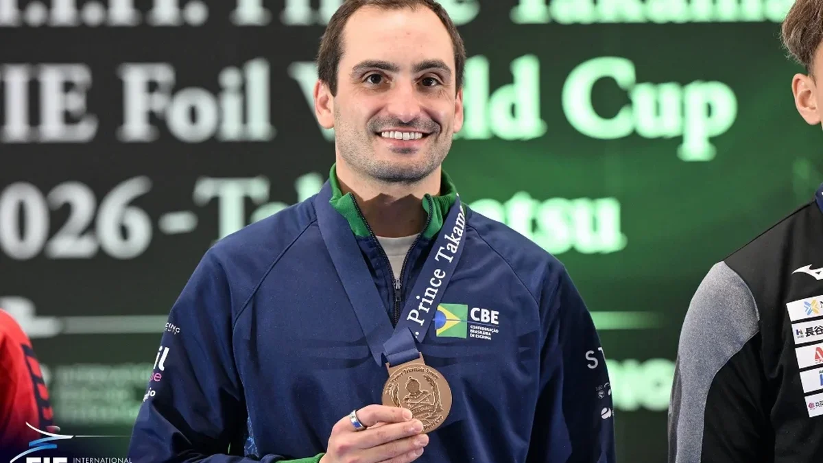 Gaúcho Guilherme Toldo conquista bronze na Copa do Mundo de esgrima