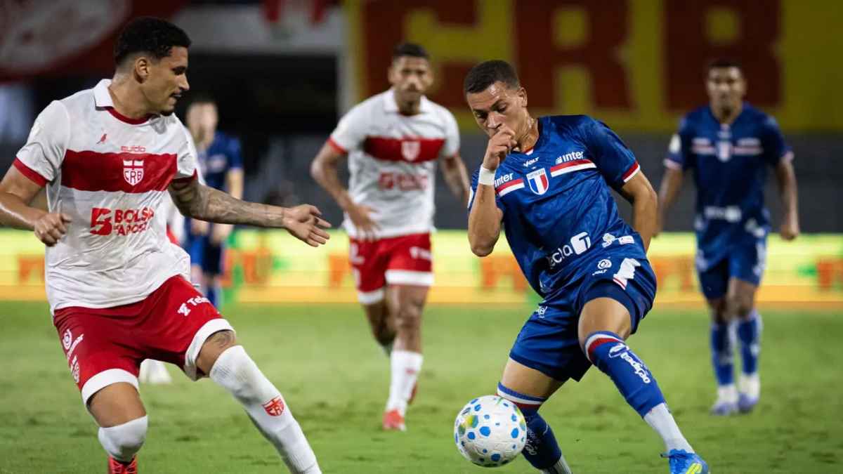Fortaleza e CRB empatam por 2 a 2 pela trigésima terceira rodada da Série B