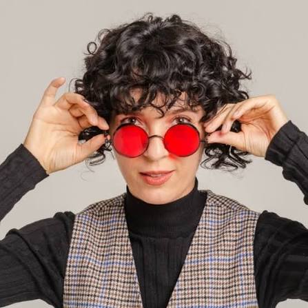 Crescimento do humor de identificação e novos canais nas redes
