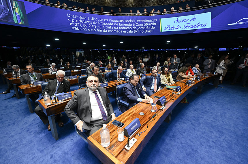 Senado inicia debates sobre o fim da jornada de trabalho 6x1