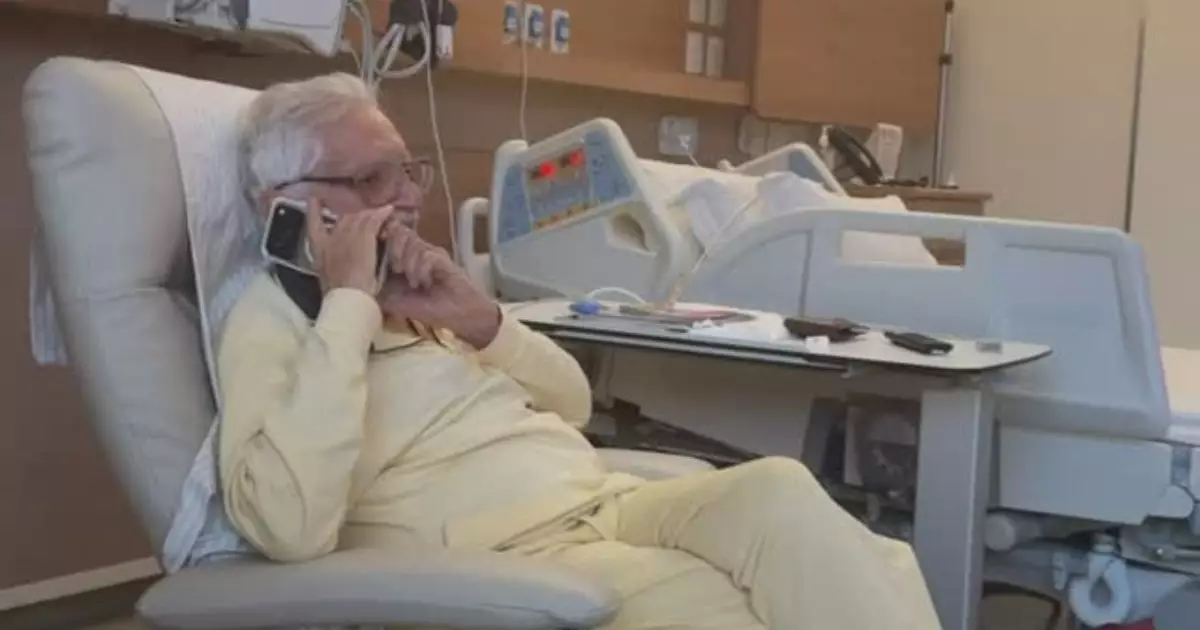 Carlos Alberto de Nóbrega recebe ligação de Raul Gil e passa bem no hospital