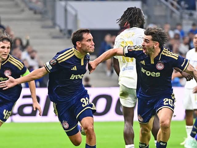 Olympiacos vence o Olympique de Marsella pela Europa League