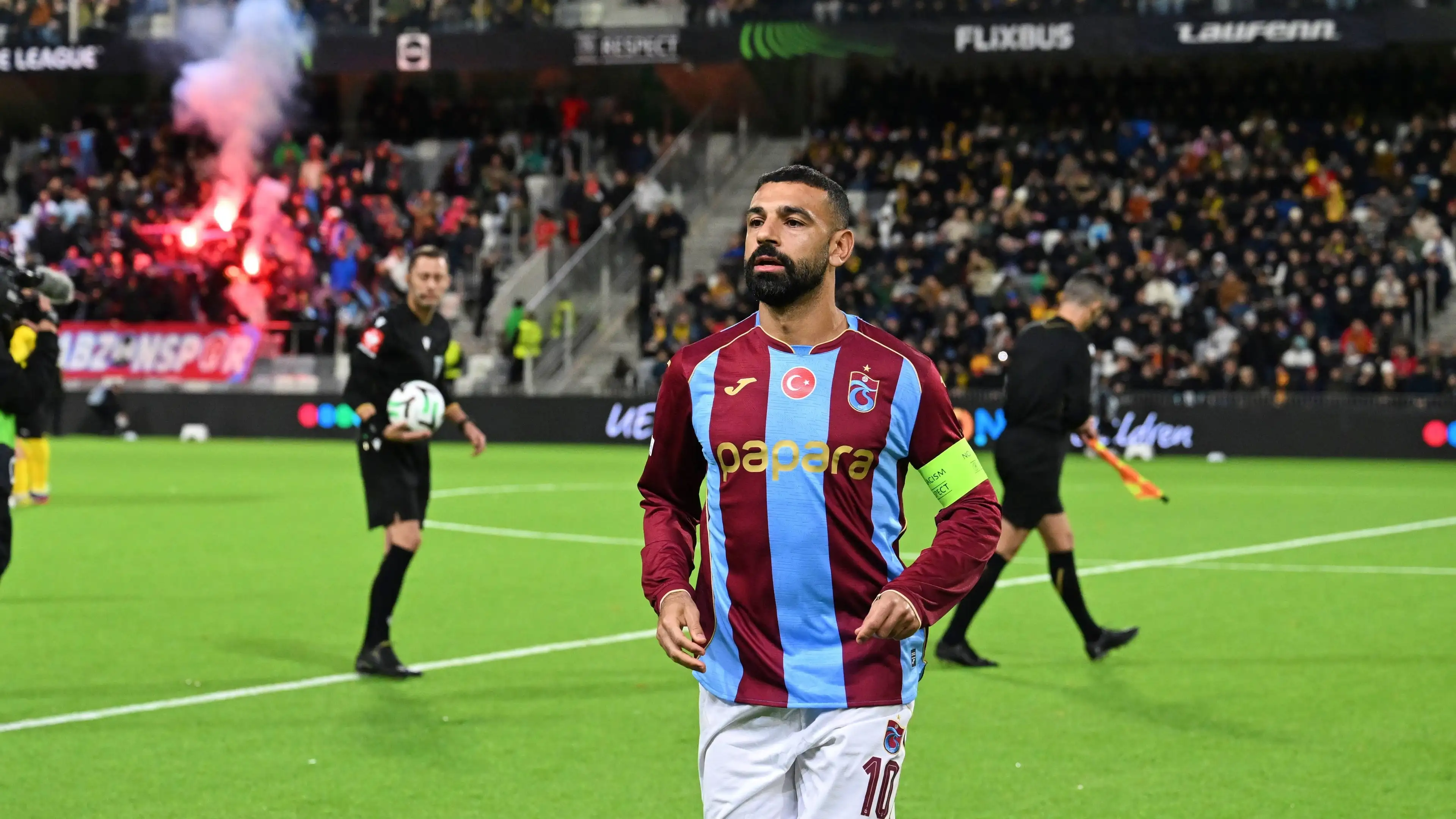 Mohamed Salah brilha na Liga Conferência