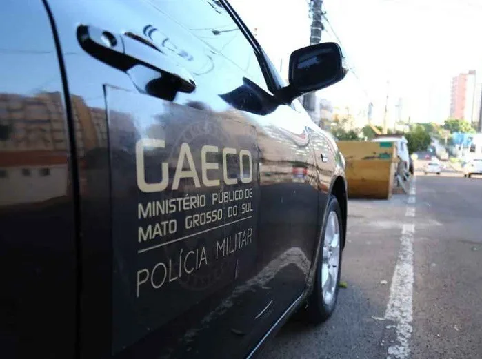 Operação policial mira advogada e PM suspeitos de ligação com facção