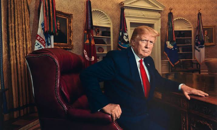 Crise nos EUA: Preço da gasolina e inflação pesam sobre o governo Trump