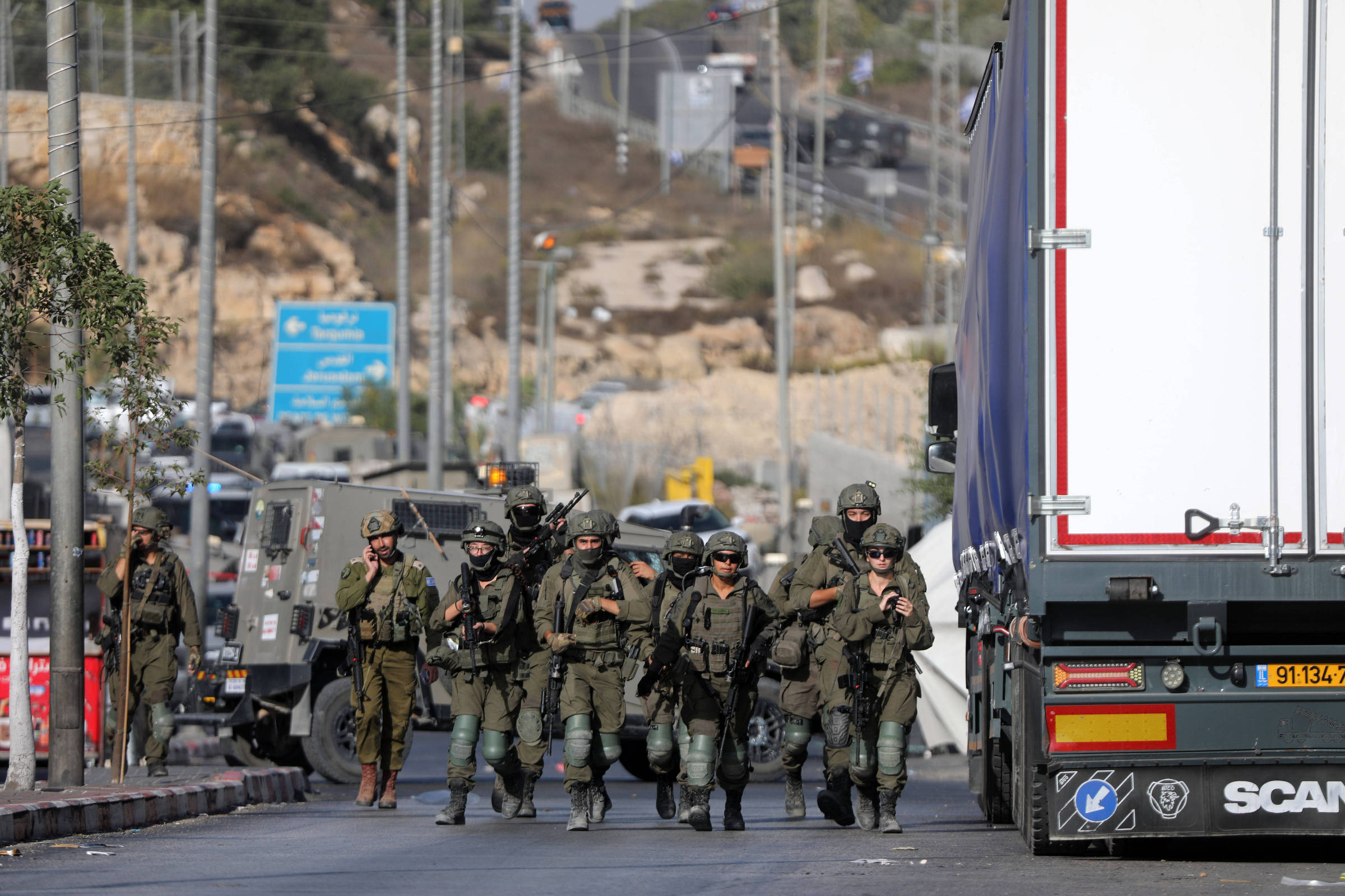 Operação militar israelense em Hebron desloca mais de 3 mil pessoas