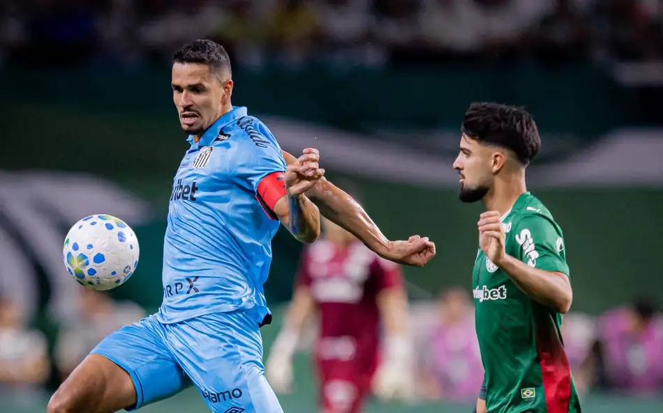 Santos e Palmeiras duelam nesta quarta-feira pelo Campeonato Brasileiro