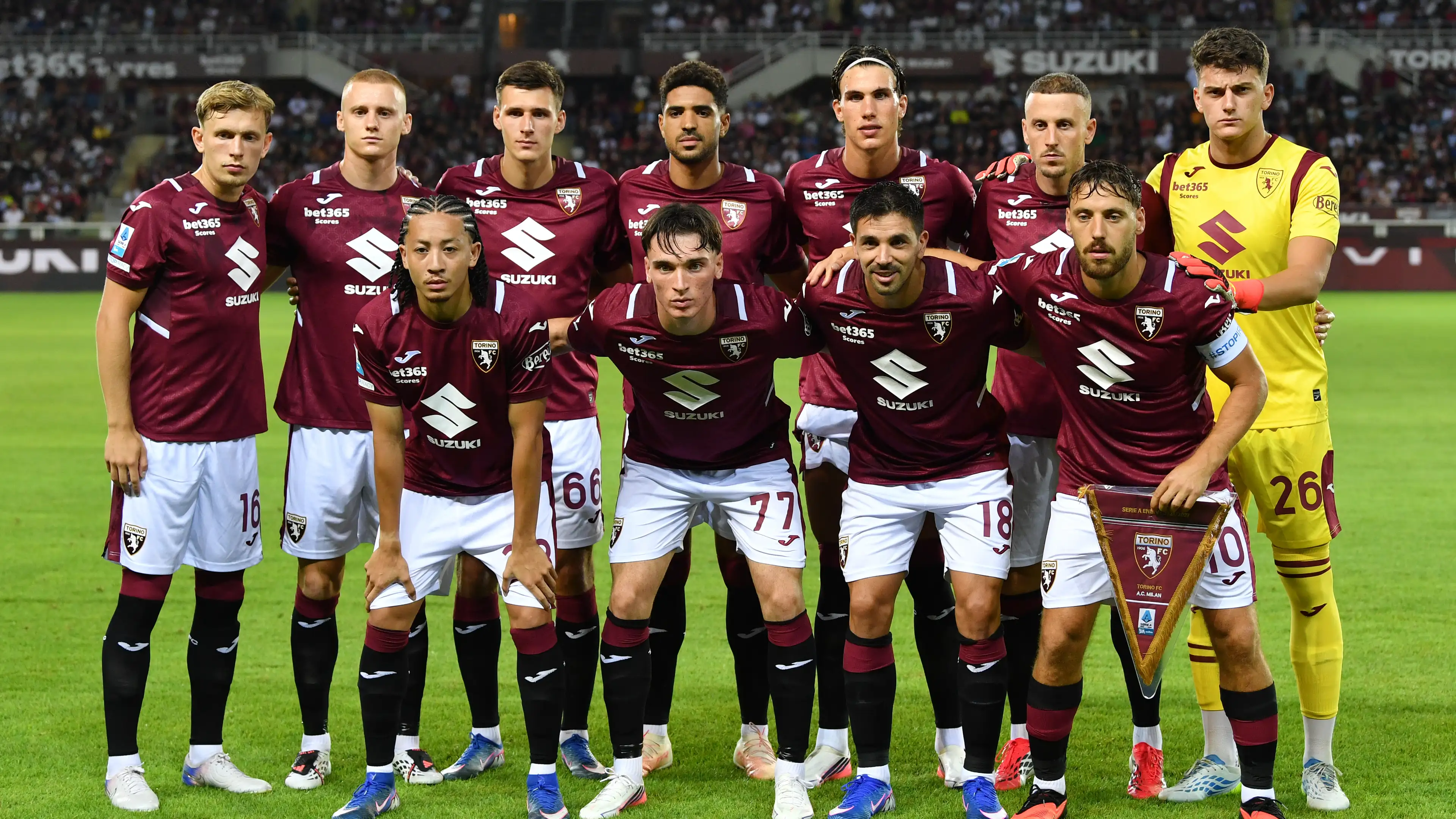 Futebol e leilão destacam o nome Torino em cenários distintos
