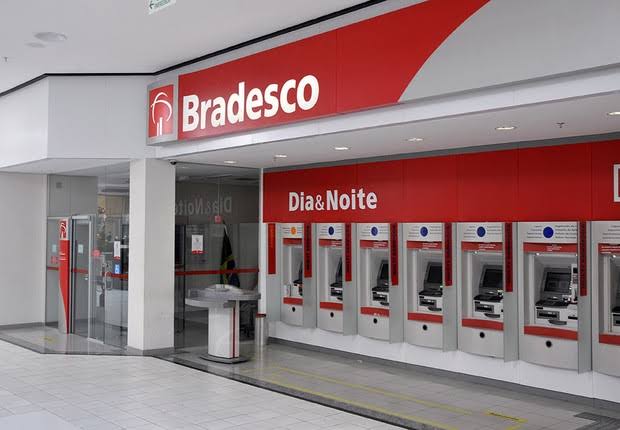 Banco Bradesco registra queda acentuada nas negociações de ADRs