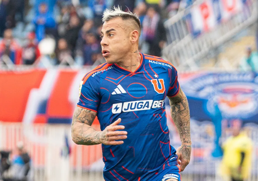 Universidad de Chile vence o Everton por 4 a 1 e foca no clássico