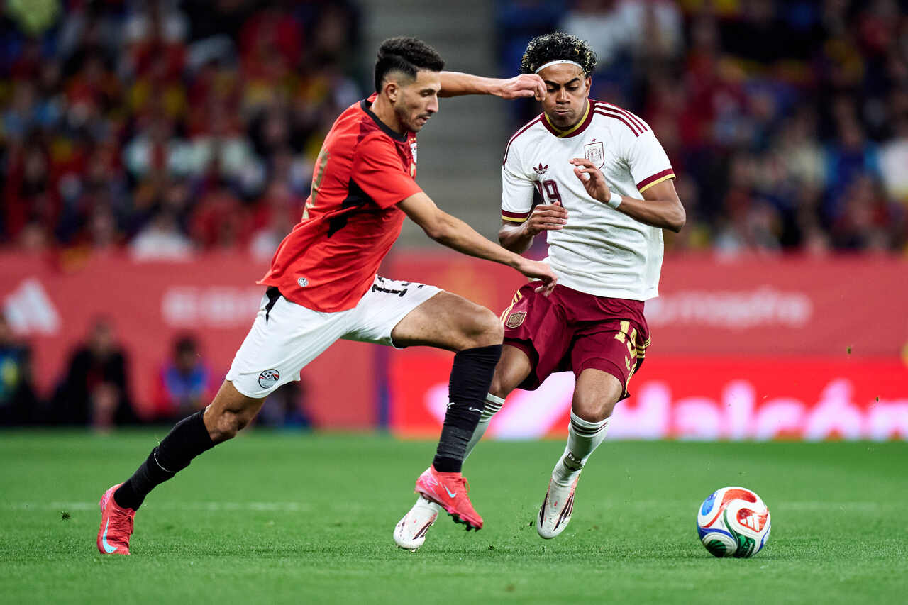 Fifa pune Espanha por cânticos xenofóbicos contra o Egito