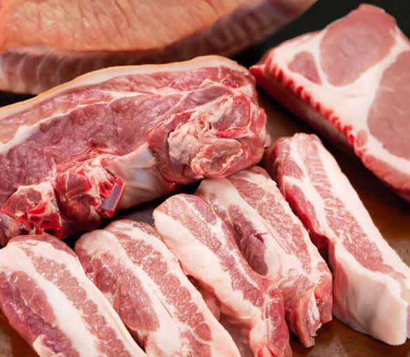 Cliente relata troca de carne pela terceira vez em rede de restaurantes