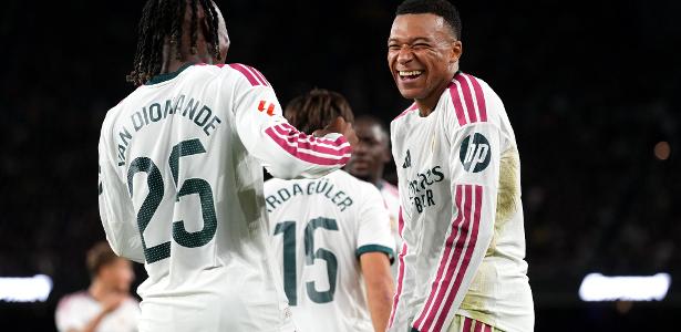Real Madrid vence o Barcelona por 2 a 1 com dois gols de Mbappé