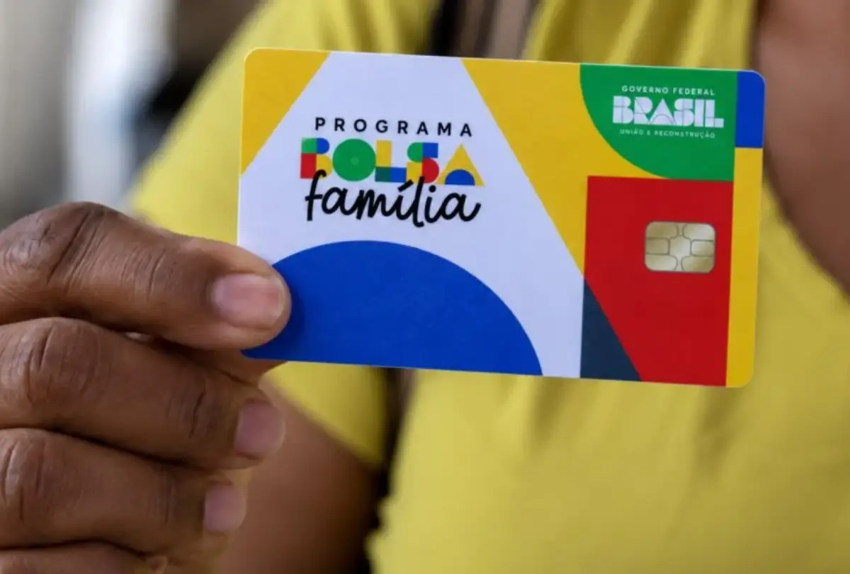 Bolsa Família de outubro é pago com novo valor mínimo de R$ 691