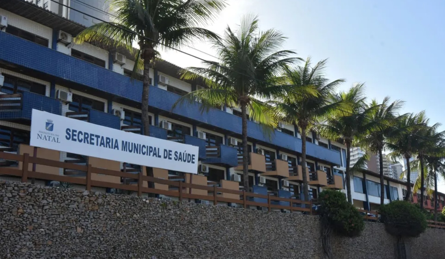 Prefeitura de Natal regulamenta incentivo financeiro para profissionais da saúde