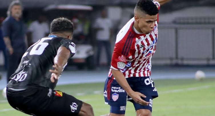 Junior de Barranquilla empata com o Deportivo Pereira e se complica na liga