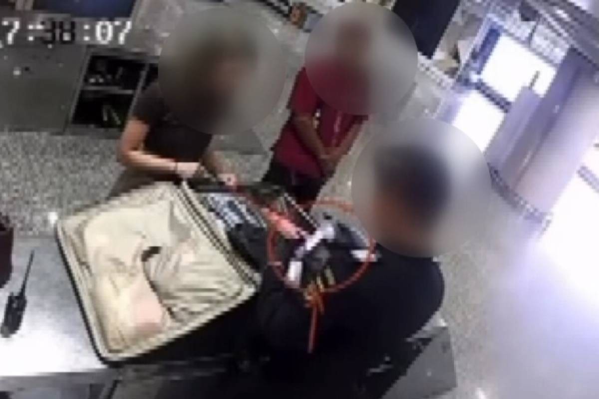 Brasileira é presa em aeroporto na Indonésia com cocaína em cosméticos