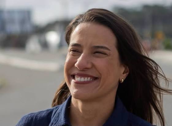 Raquel Lyra revoga decreto de transporte e assume agenda na Europa