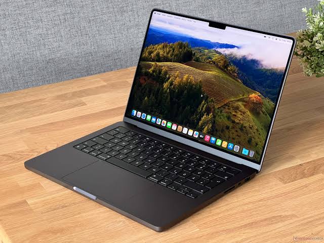 Amazon oferece descontos de até US$ 600 na linha MacBook Pro de 14 polegadas