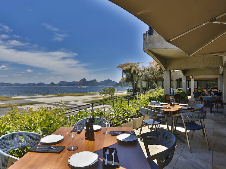 Restaurantes e hotéis oferecem programações especiais no Rio de Janeiro