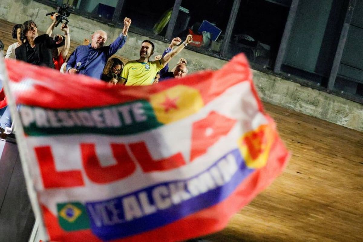 Surpresa eleitoral no Brasil altera panorama político e mercados financeiros
