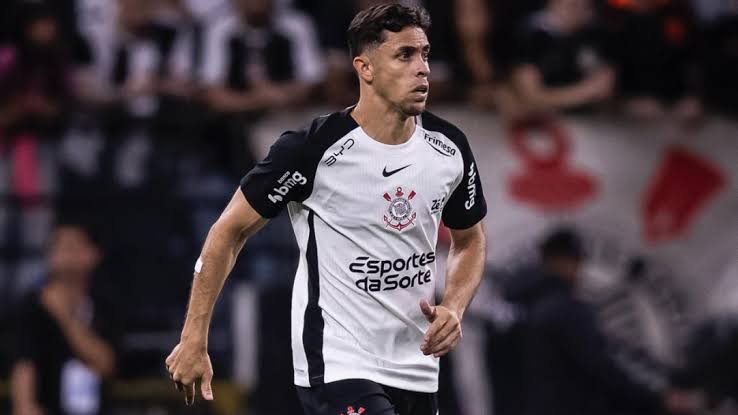 Gabriel Paulista supera dores e reforça o Corinthians diante do Vitória
