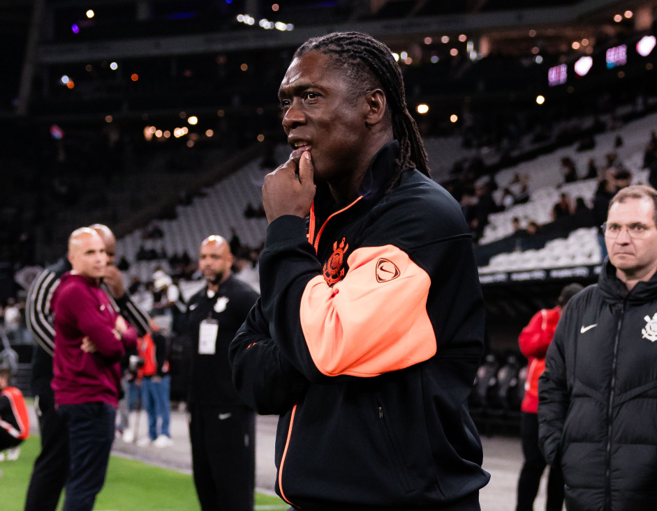 Seedorf usa música do Chicago Bulls para motivar o Corinthians