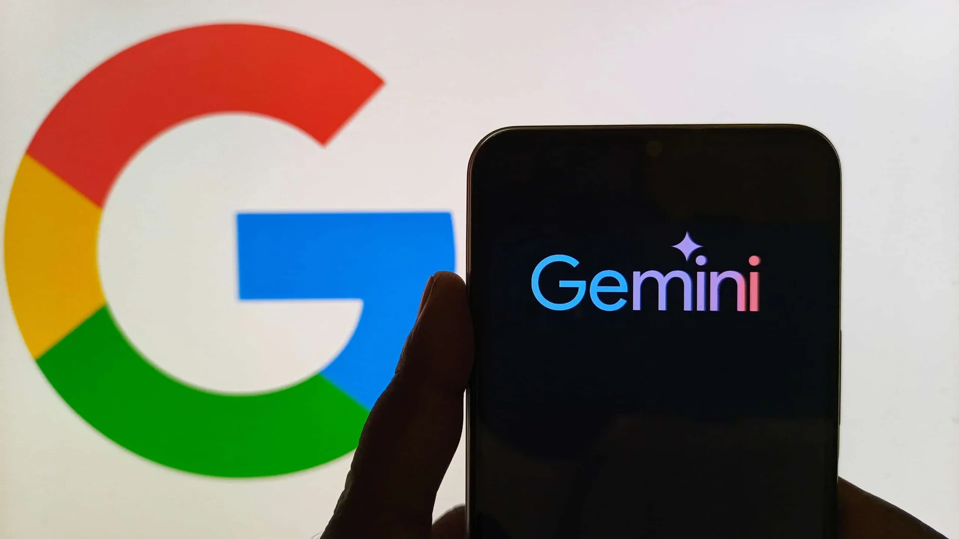 Google amplia carrosséis e destaca links em ferramentas de inteligência artificial