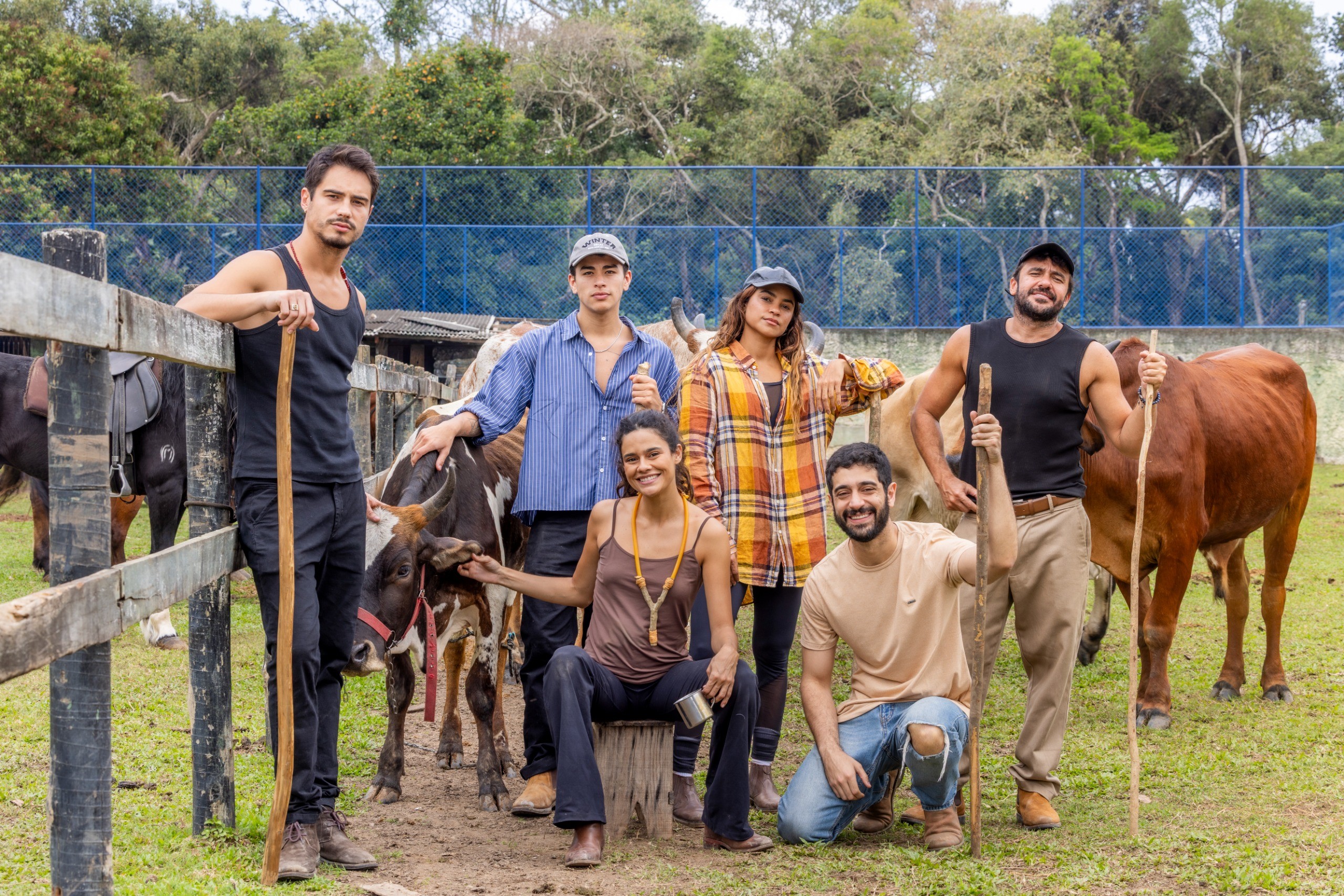 Globo divulga detalhes e data de estreia da novela Lá na Minha Terra