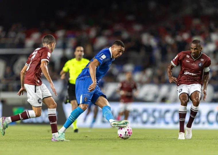 Grêmio empata com o Remo e cai na tabela do Brasileirão