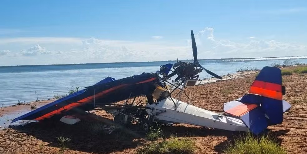 Cenipa aponta falhas e peças de carro em ultraleve que caiu no Rio Tietê