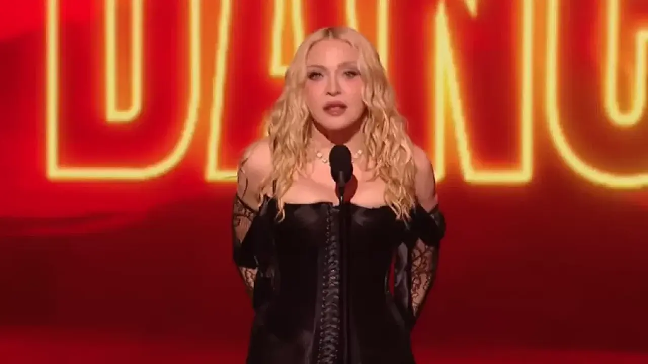Madonna brilha e conquista sete prêmios no VMA 2026 nos EUA